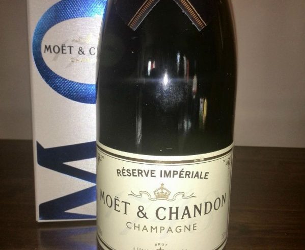 Champagne Moet